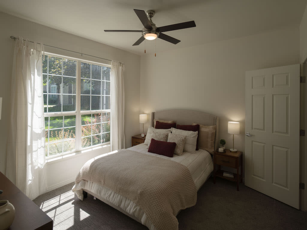 Apartments for Rent in Midvale, Utah Pinehurst Photos